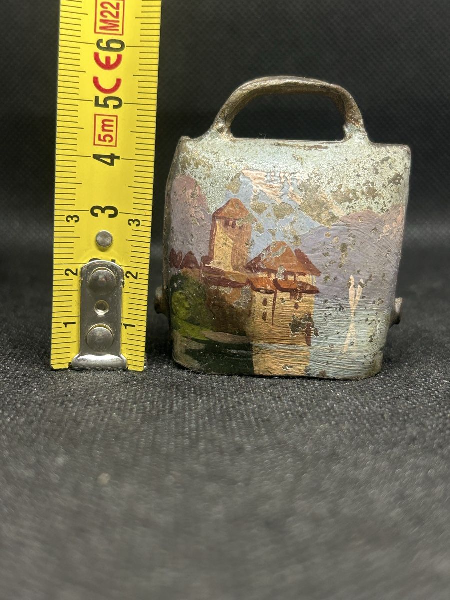Glocken & Treicheln: Cloche ancienne peinte main Château de Chillon – Gebraucht aus Lausanne von Weber1007 5