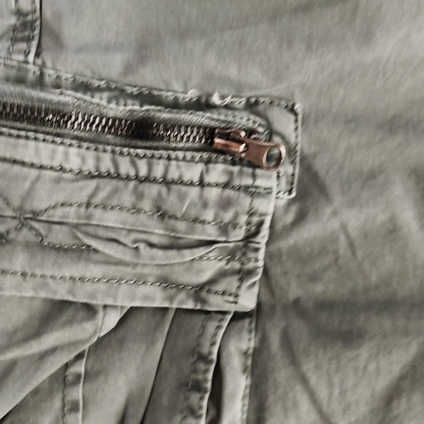 Lots de vêtements: shorts men size 52 – Neuf avec emballage d'origine à Eysins par kir_9kz8 4