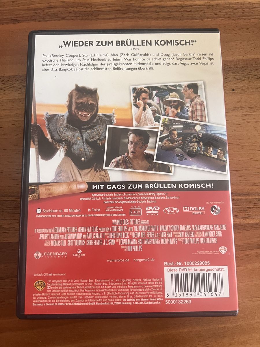 Tutti i DVDs: DVD von Hangover Teil 1+2 – Usato da Fällanden venduto da raf-wpf 4