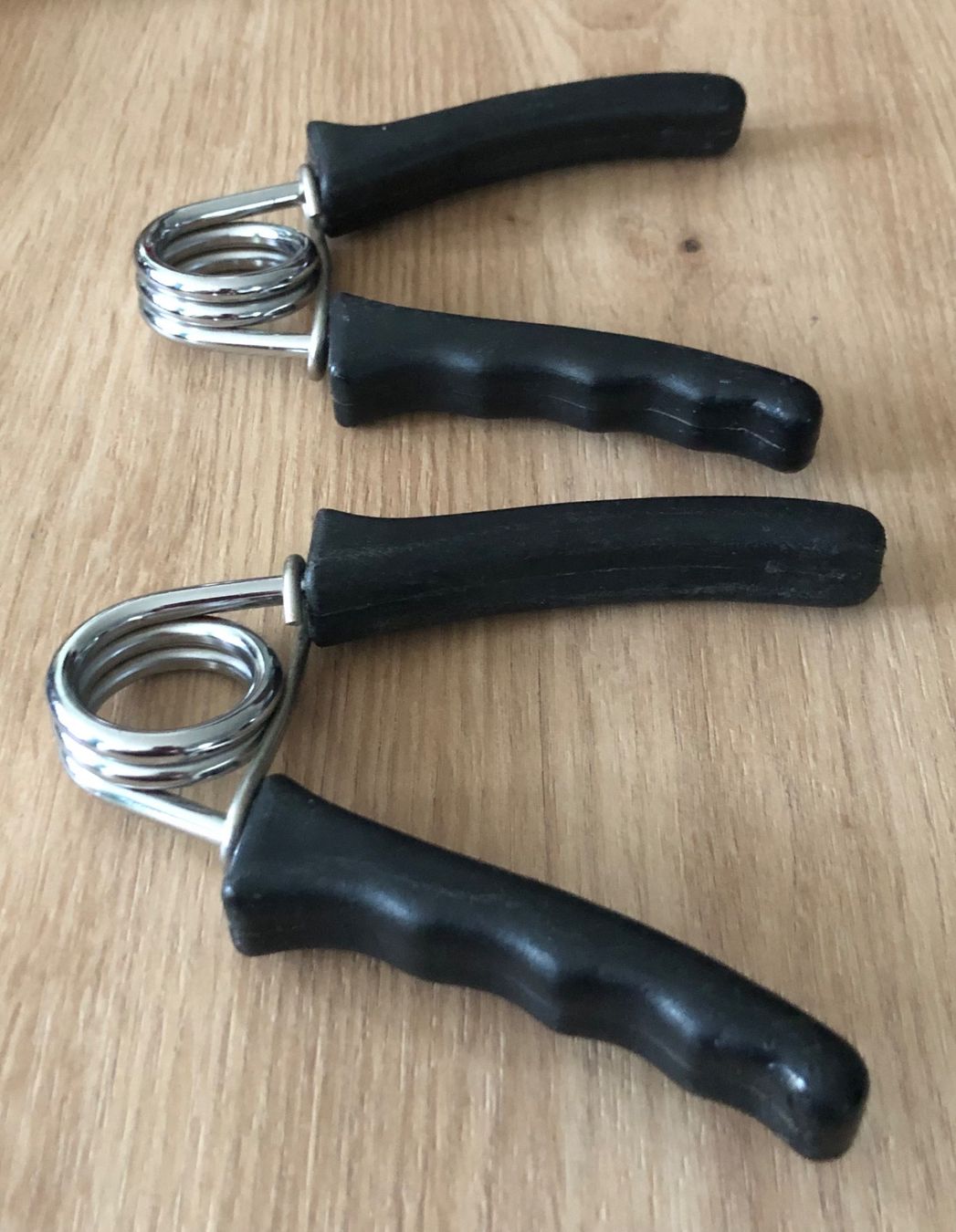 Hometrainer: Handtrainer- Griffkraft- Trainer Set 💪 – Usato da Hochfelden venduto da powerplay61