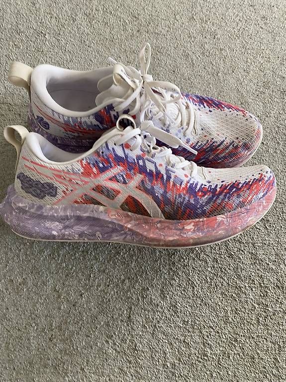 Damenschuhe:  ASICS Noosa TRI 16 SneakerASICS – Gebraucht aus Utzigen von Unknoww