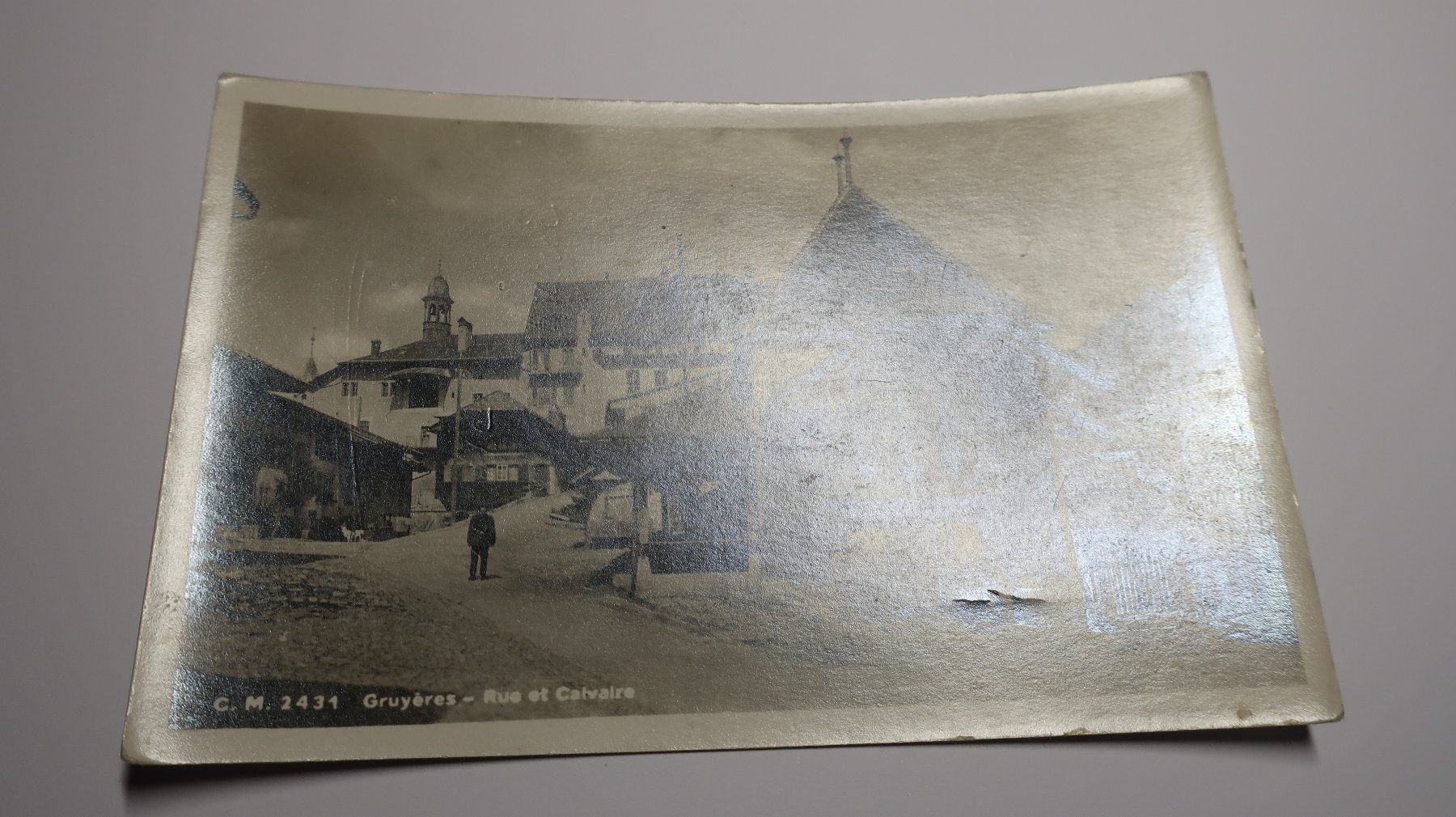 Cartoline postali: Gruyères - Rue et Calvaire – Usato da Cormoret venduto da Pascalll2001 1