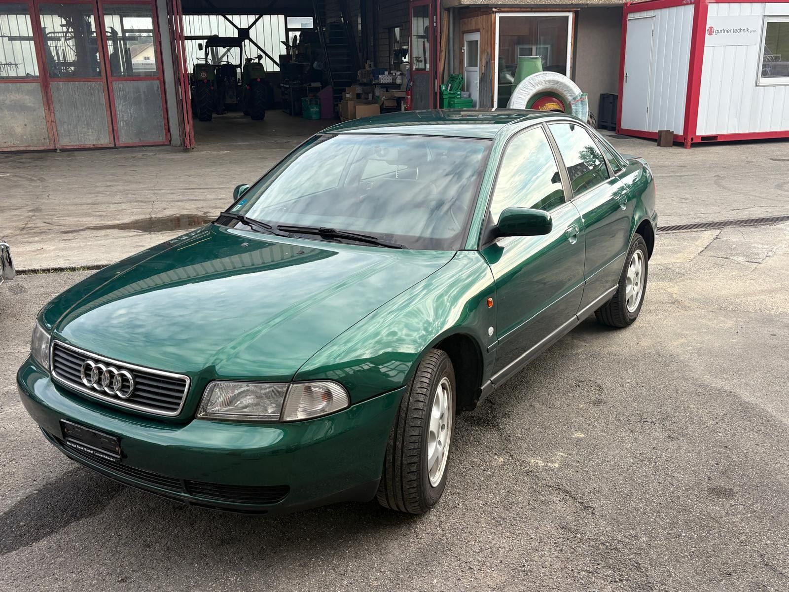 Audi Automobili: Audi A4 Limusine – Usato da Lanzenhäusern venduto da frybern