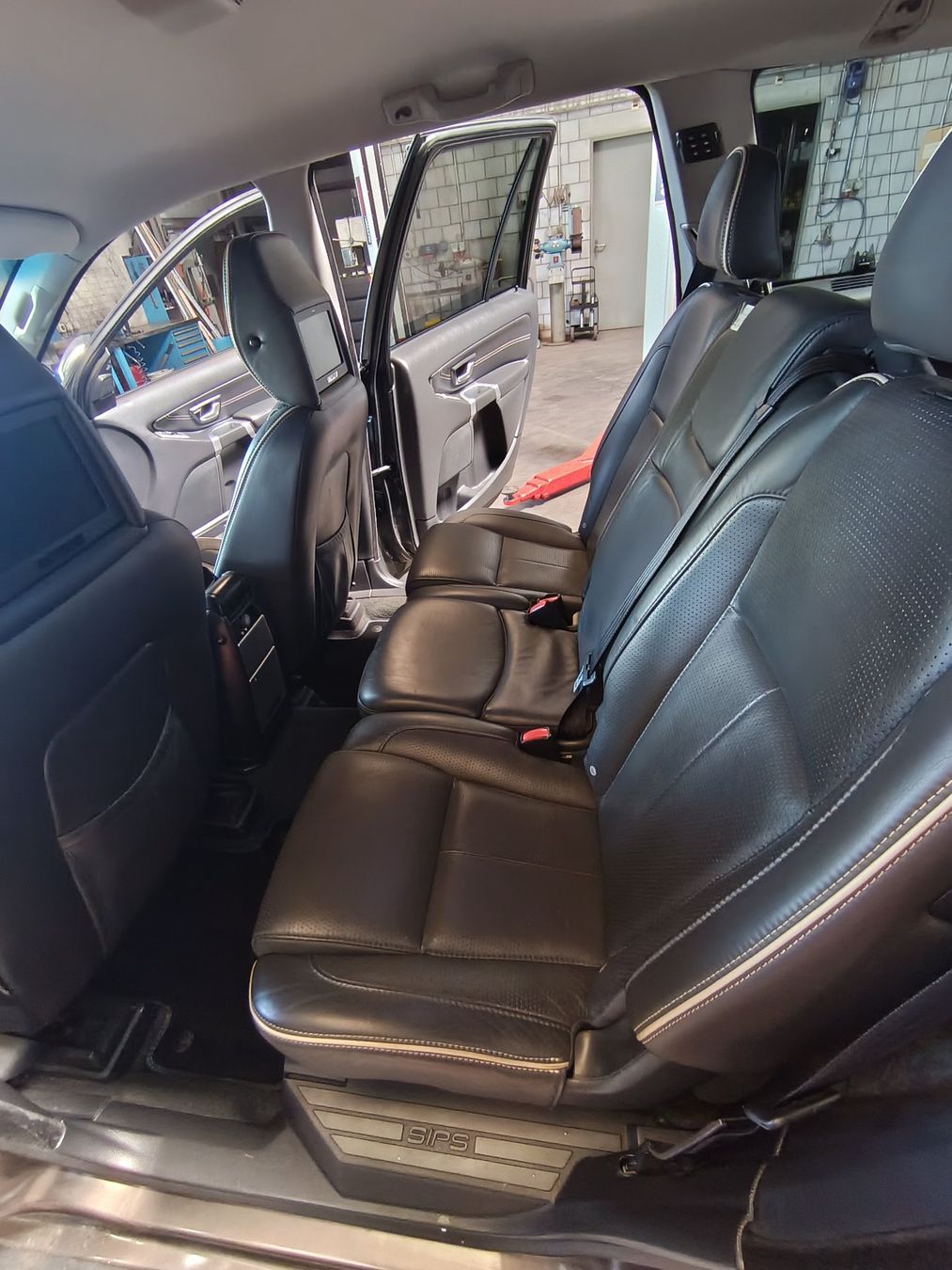 Volvo Automobili: Volvo XC90 Executive – Usato da Thun venduto da FJ1200 4