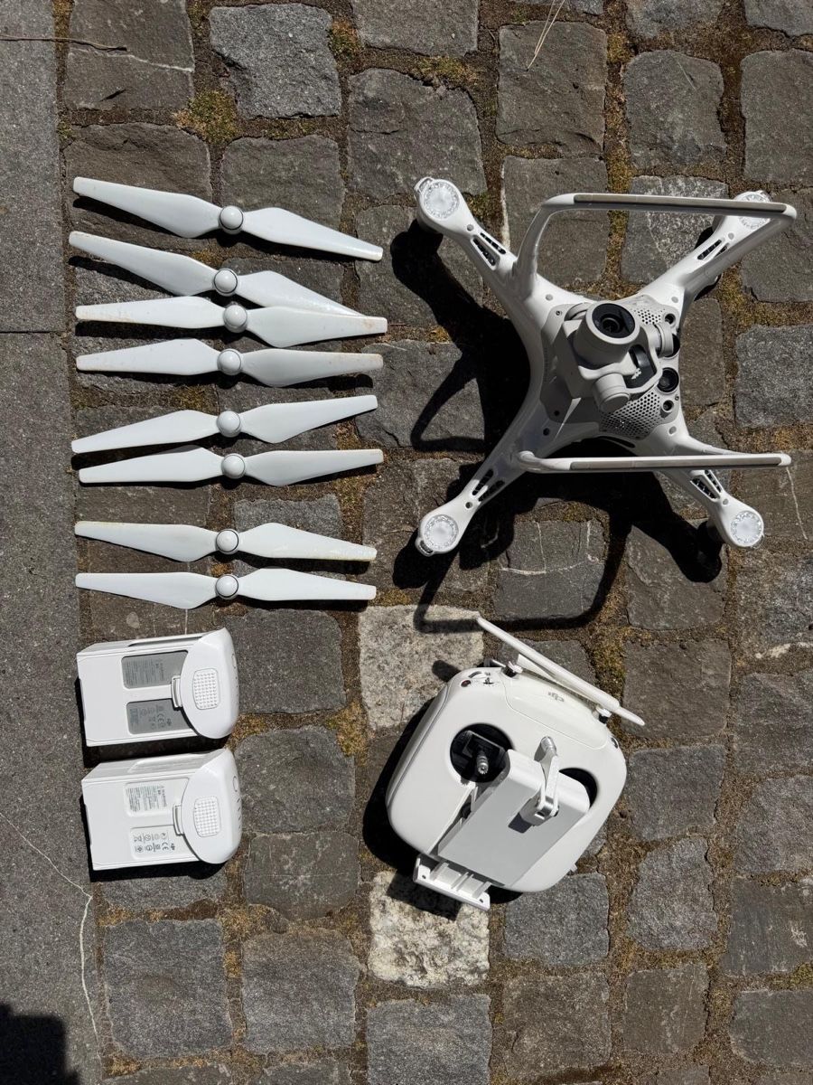 Action Cam: Drone Phantom 4 PRO – D'occasion à Morges par val_5xqc 3