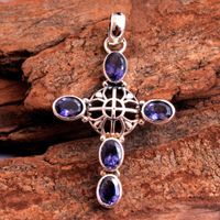 NEU: Iolith Kreuz Anhänger gestempelt mit Kette