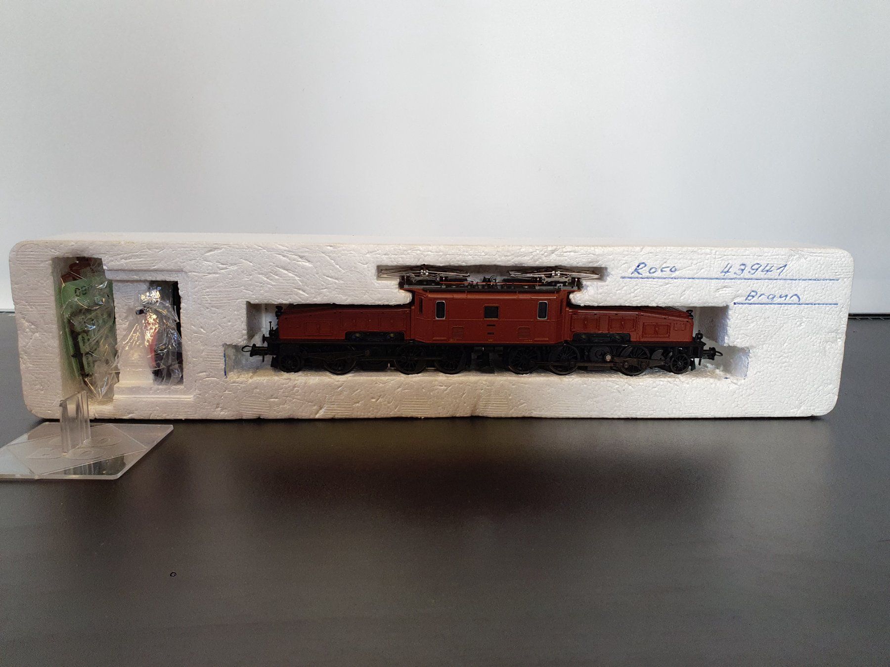 Roco Modelleisenbahnen: ROCO:AC: SBB KROKODIL BRAUN TOP/OVP – Gebraucht aus Biglen von taunus82 1