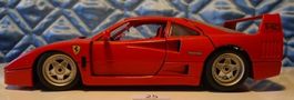 Ferrari F40 Modellauto rot guter Zustand