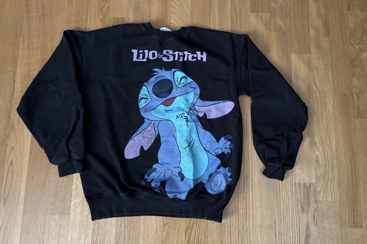 Maglioni & Felpe: Pullover Lilo & Stitch H&M Grösse 170 – Usato da Wangen an der Aare venduto da Semadeni13