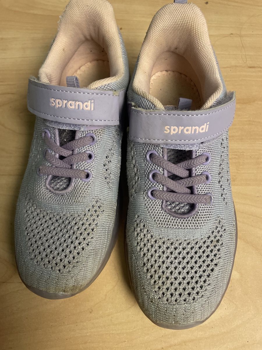 Scarpe per ragazze: Lila Sprandi Sneaker/Turnschuhe Gr. 35 – Usato da Obergerlafingen venduto da cabo4 1
