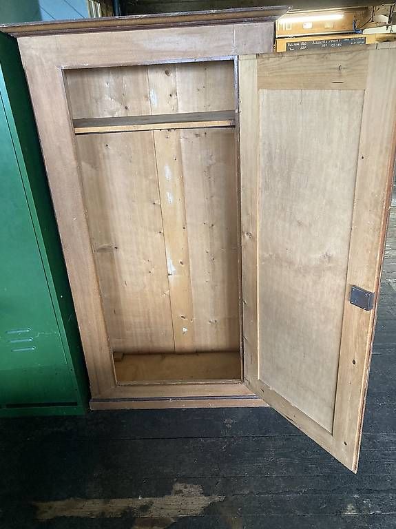 Armadi: Schrank 173x45x90cm – Usato da Langrickenbach venduto da stossero71 1