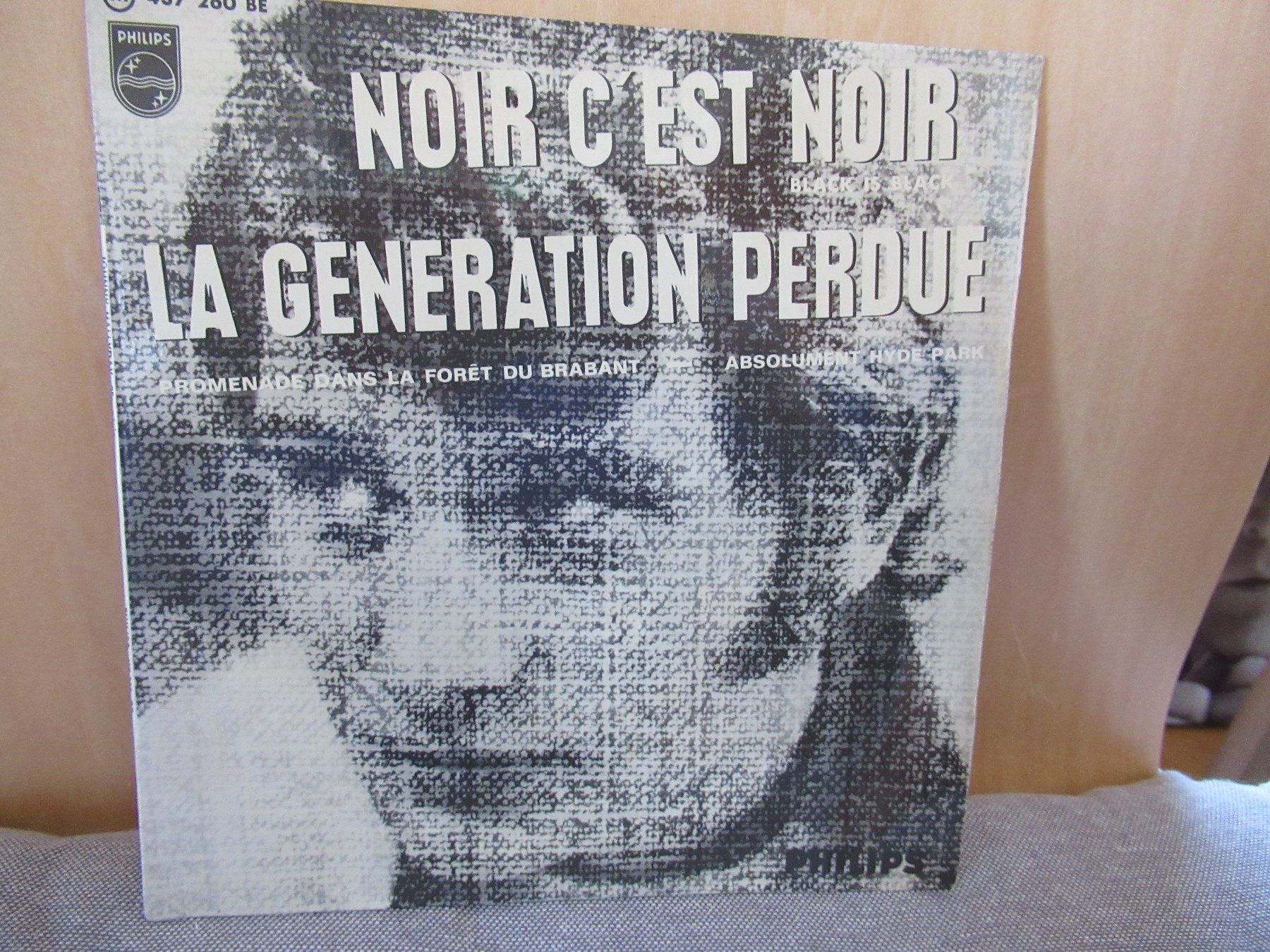 Dischi in vinile: JOHNNY HALLYDAY - NOIR C'EST NOIR – Usato da Grône venduto da Mire01