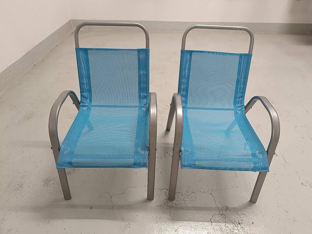 Chaises: 2 Kinderstühle – D'occasion à Rudolfstetten par Fotorobi