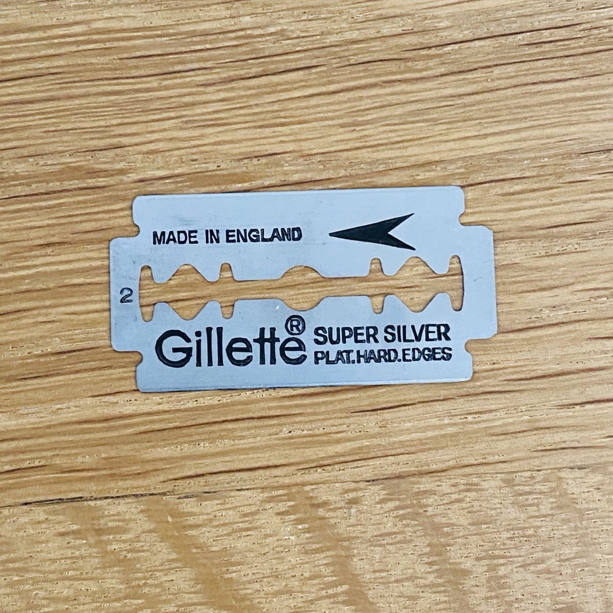Gillette Rasierapparate & Rasierklingen: Gillette Super Silver Rasierklingen Made in England – Neu (gemäss Beschreibung) aus Oberlunkhofen von D.Fisch