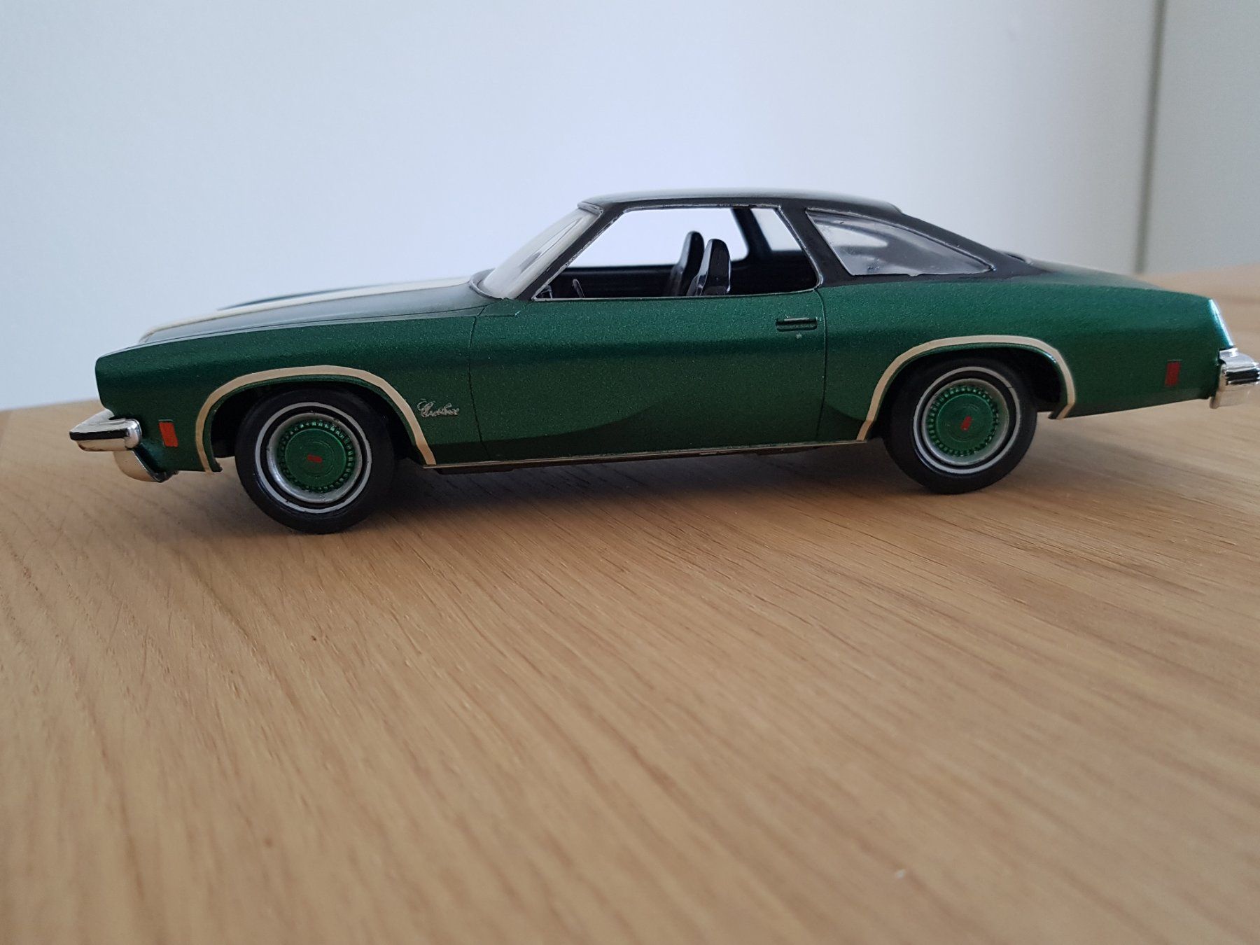 Modellini d'auto: 1975 Oldsmobile Cutlass – Usato da Wetzikon ZH venduto da 65corsa 1