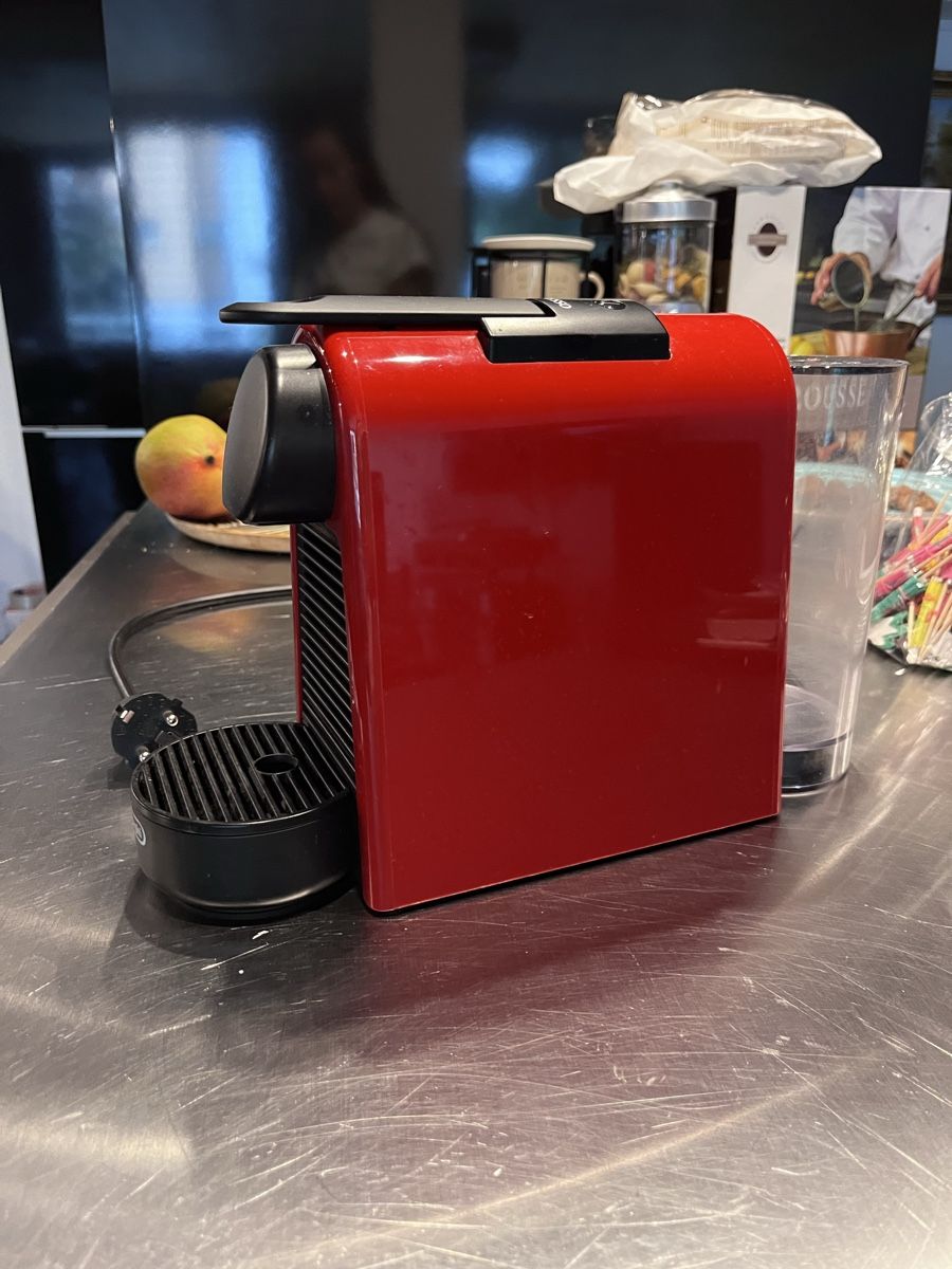 Macchine per caffè & Macchine per espresso: Kaffeemaschine Kapsel – Usato da Küssnacht am Rigi venduto da lus_g9xw 4