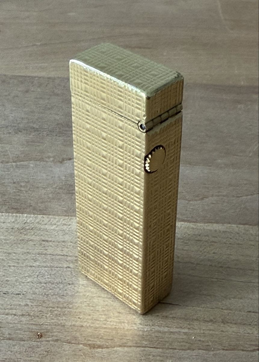 Dunhill Accendini: professionell restauriertes Dunhill Feuerzeug Schrägflame – Usato da Embrach venduto da watchesandlighters 3
