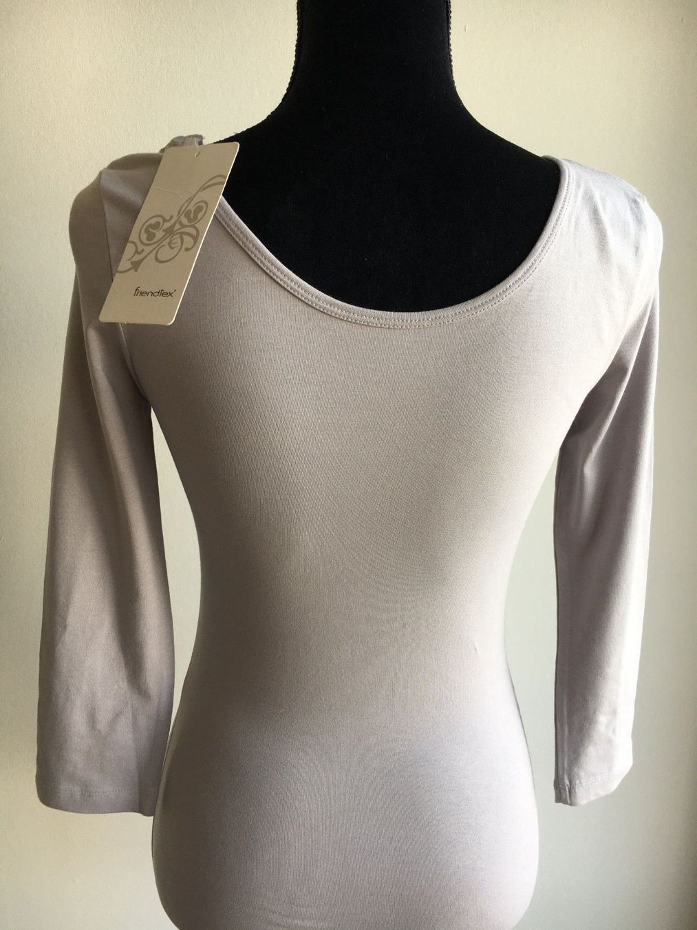 Pullover & Sweatshirts: Sexy Sweatshirt mit 3/4-Arm, grau, S – Neu (gemäss Beschreibung) aus Luzern von Jiggy_8898 2