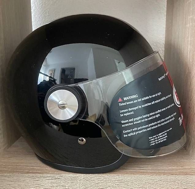 Bell Caschi & visiere: Bell Helm Glocke Riot Solid Black Official – Nuovo (secondo la descrizione) da Solothurn venduto da Deinze 2