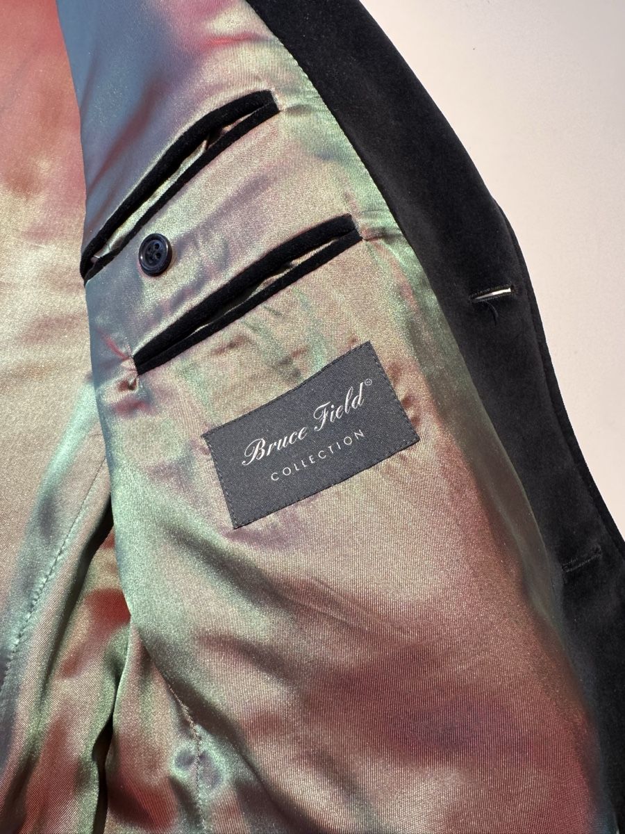 Giacche: Veste en velours noir. – Usato da Chêne-Bougeries venduto da Obluche 1