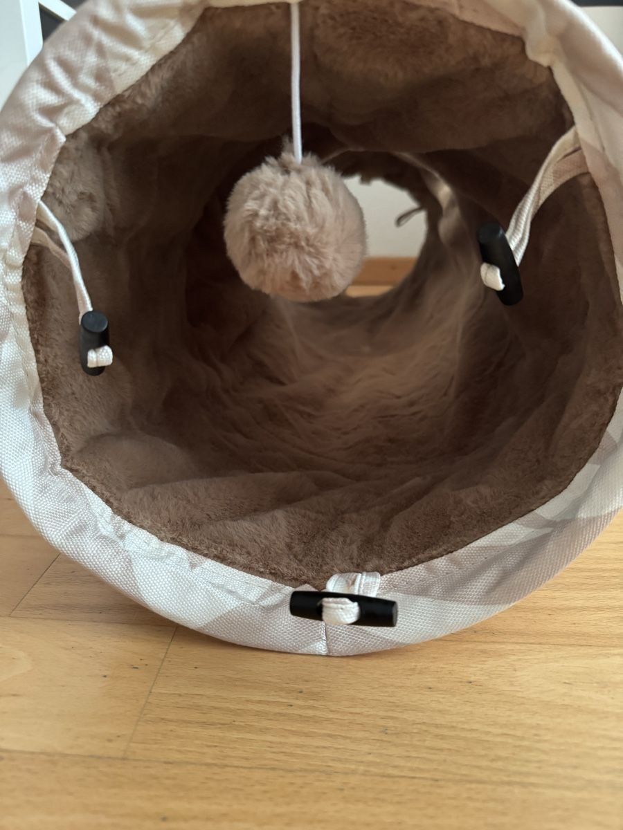 Cucce & Letti: Kuscheltunnel für Katzen oder kleine Hunde – Nuovo (secondo la descrizione) da Pfäffikon SZ venduto da anshaV 2