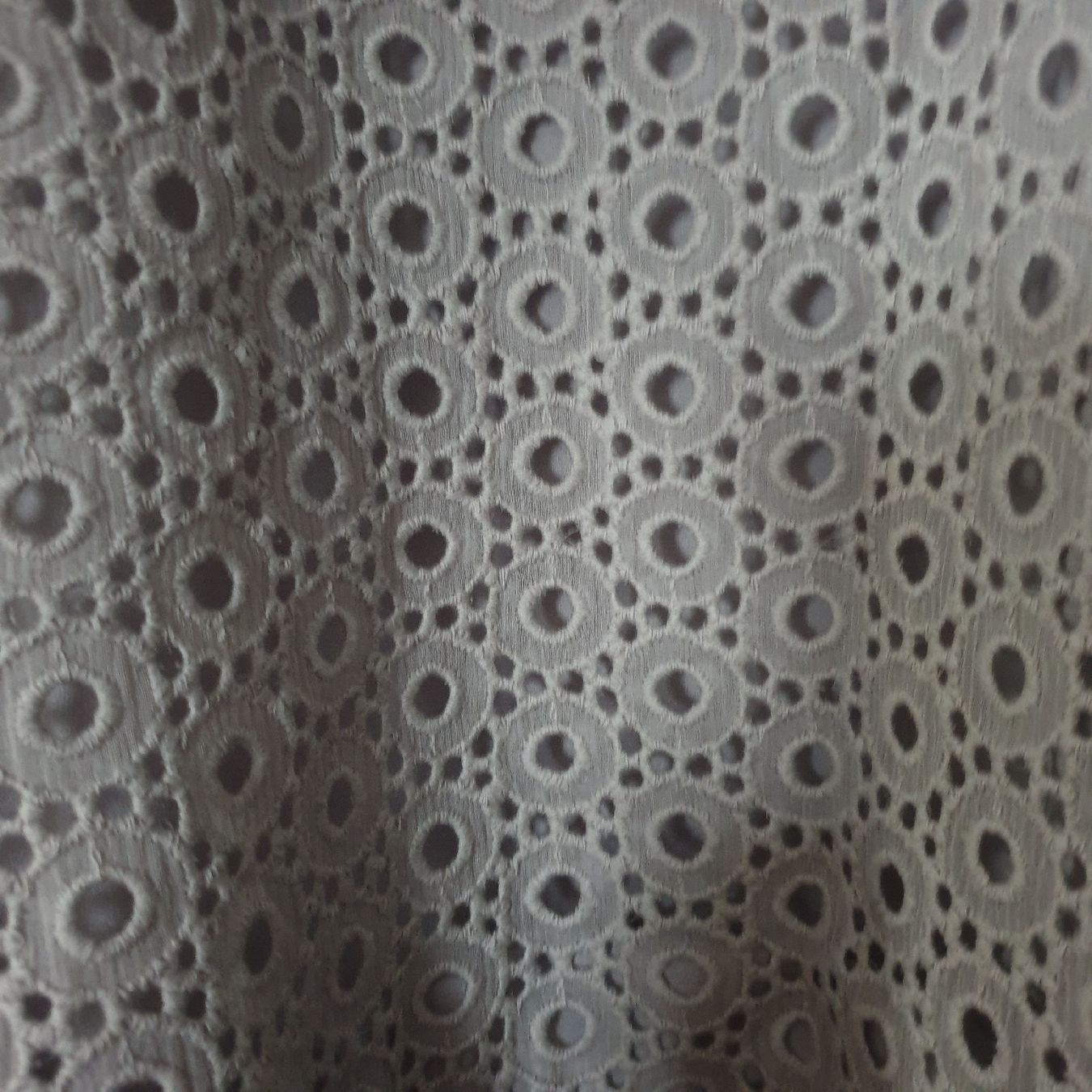 Armani Top: Armani schönes Top ital. Gr. 44 – Nuovo (secondo la descrizione) da Frenkendorf venduto da Moon111 2