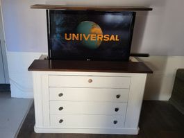 TV Kommode, TV Möbel mit TV-Lift shabby chic (Einzelstück)