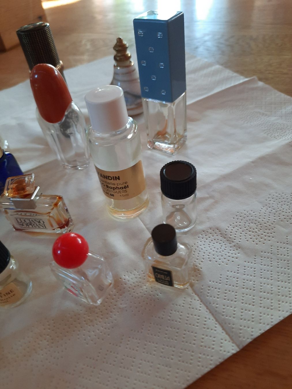 Parfum & Eau de Toilette: Parfum-Muster – Gebraucht aus Busswil BE von balu37 2