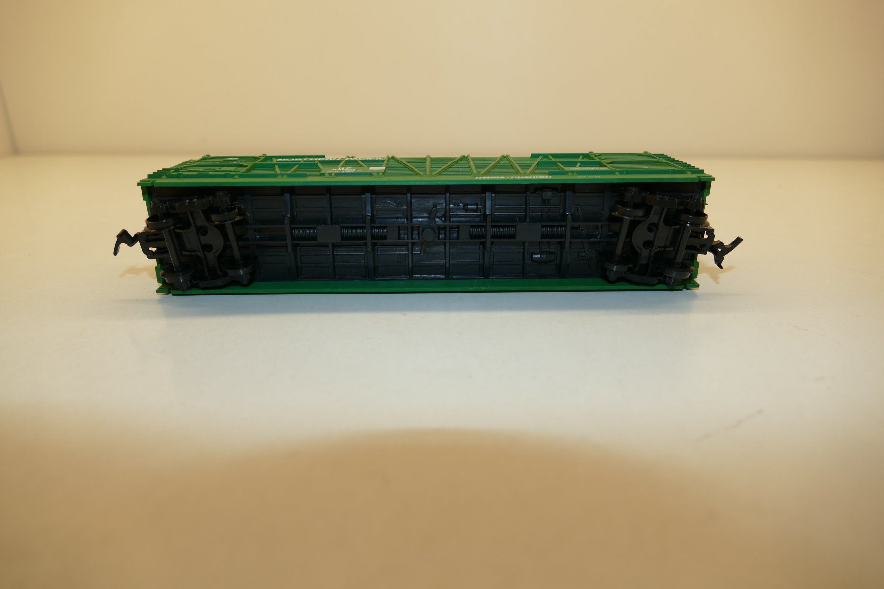 IHC Modelleisenbahnen: IHC H0: US Box Car Northern Pacific – Neu und originalverpackt aus Niederhasli von rail-duerst 4