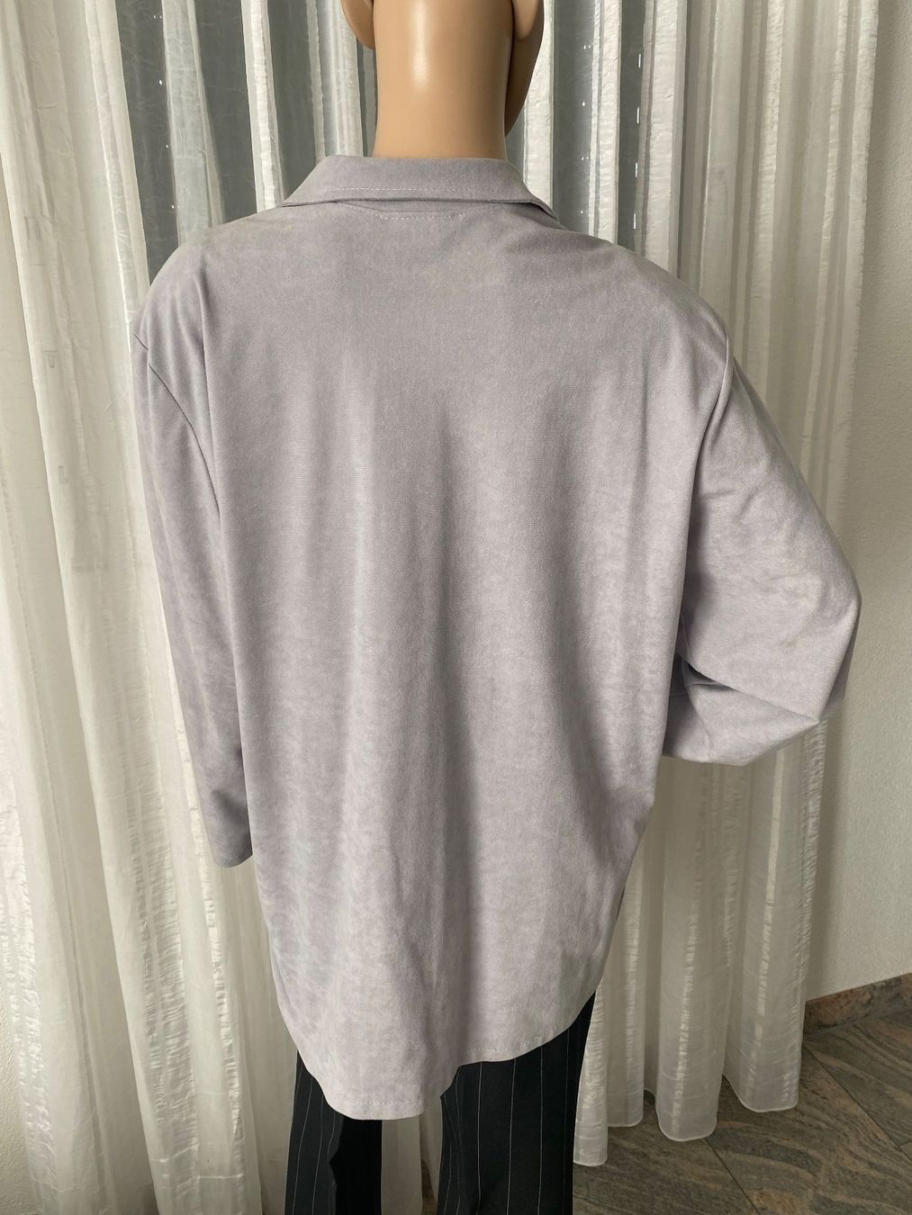 Blusen: Perfekter Auftritt - Kunst-Leder-Bluse, grau, Gr. M – Neu (gemäss Beschreibung) aus Winkel von ferrari2022 3