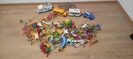 Playmobil Spielzeug Figuren und Fahrzeuge grosse Menge
