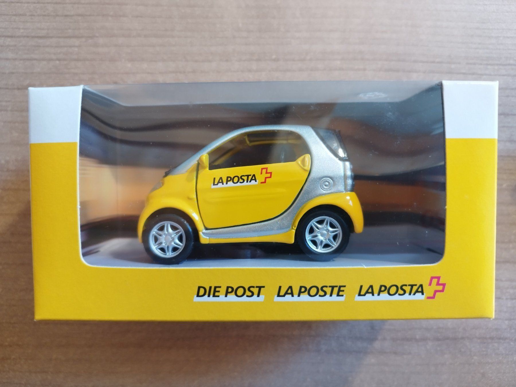 Spielzeuge: SMART 1:33 Post Maisto La Posta Die Post La Poste – Neu und originalverpackt aus Untervaz von Pescante