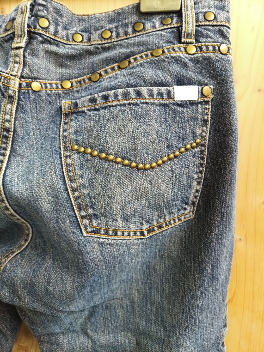 Jeans: Coole Jeans mit Blumenmuster – Nuovo e nell'imballaggio originale da Wängi venduto da Ladys_First 5