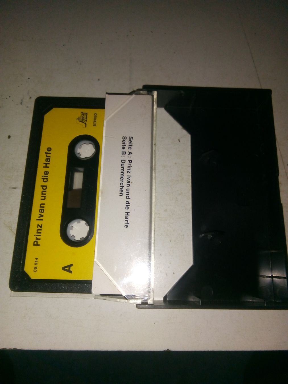 Musicassette: Prinz Ivan und die Harfe  +  Dummmerchen   ©SilverSound – Usato da St. Gallen venduto da elk2024 1