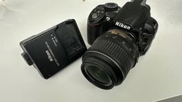 NIKON D3100 mit Zoomobjektiv (18-55 mm)  Top zustand