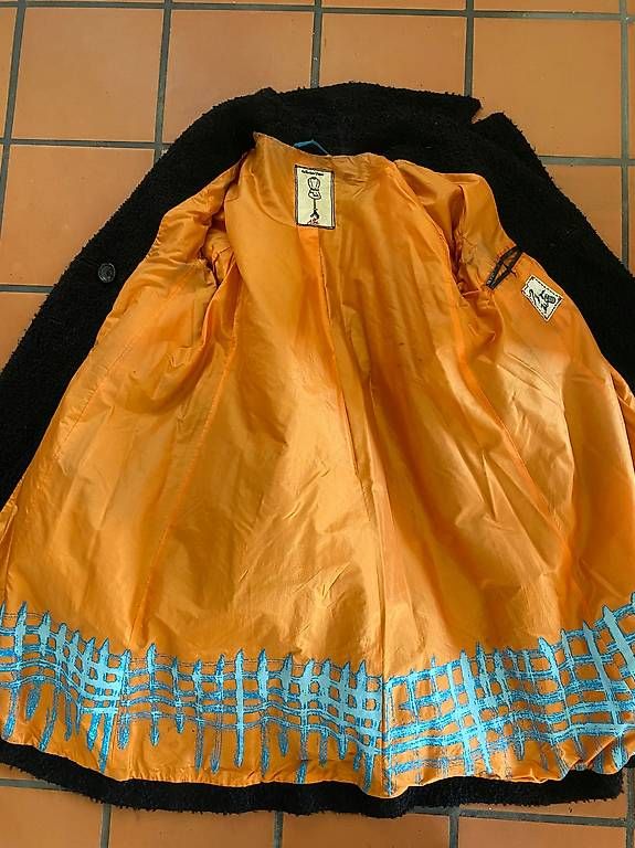 Ensoie Cappotti: Mantel enSoie Bouclé – Usato da Zürich venduto da Lauraflor 3