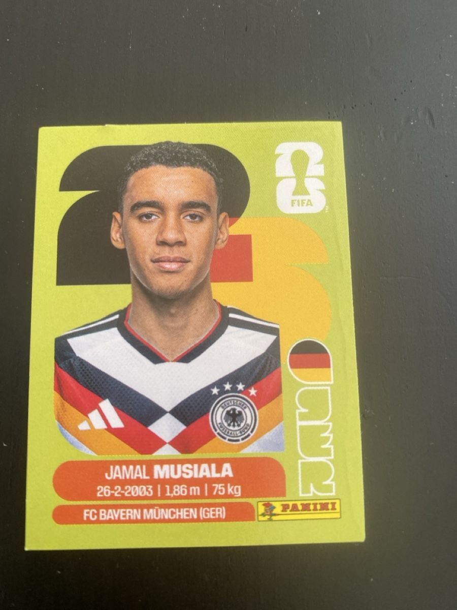 Panini Sammelbilder & Trading cards: PANINI GER 15 – Gebraucht aus Baden von Dunkelheit