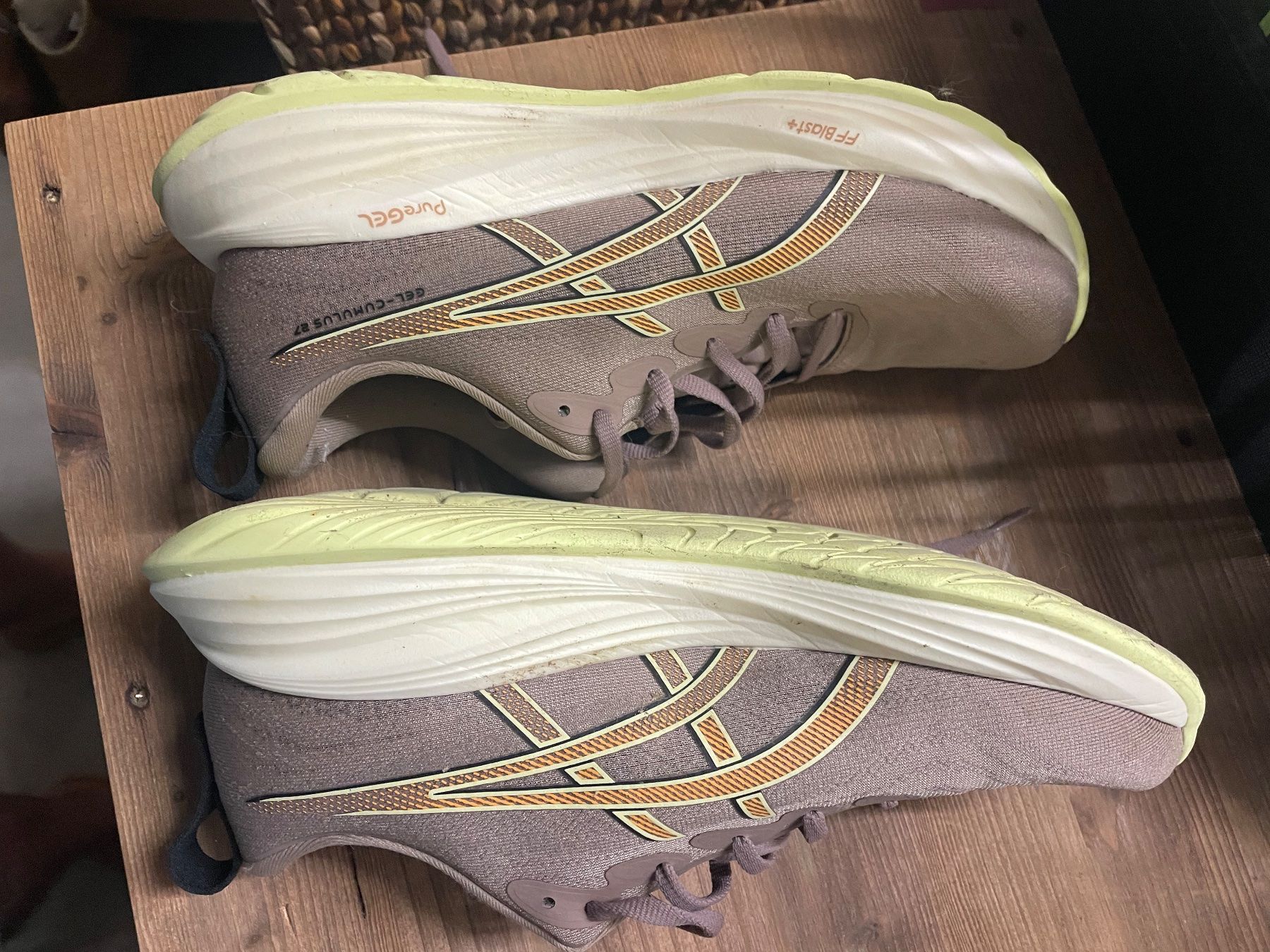 Asics Scarpe da uomo: ASICS Laufschuhe Herren Gr. 44.5 – Usato da Duebendorf venduto da Bhutan_Dragon 2