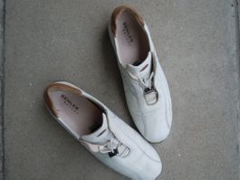 Leder-Sneaker: Grösse 6 1/2