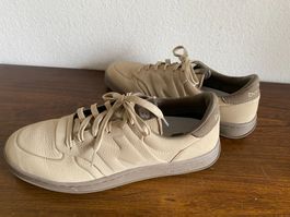 New Balance Sneaker (44, neu)