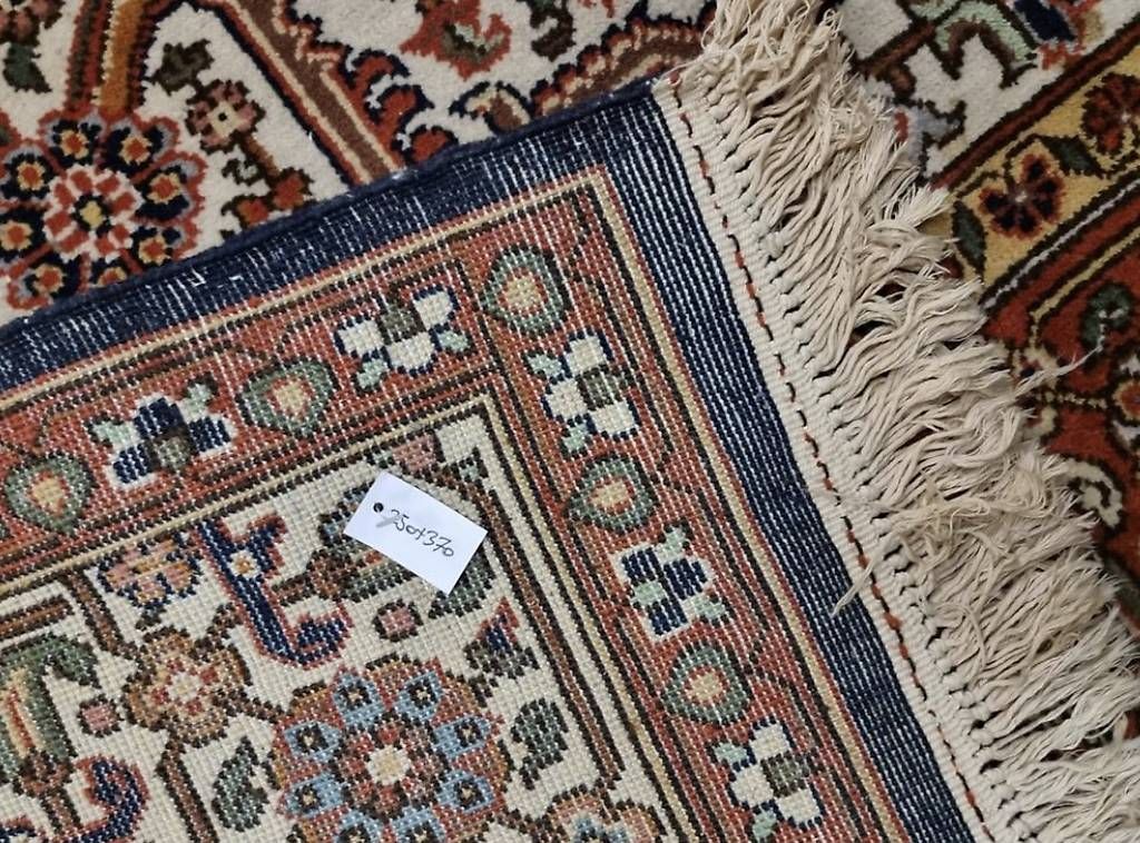 Tappeti: Orientteppich 250x370 Handgeknüpft – Usato da Zürich venduto da ReI-o 2