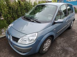 Renault Scenic 2.0, 181000km, 2006, defekter A/C Kompressor