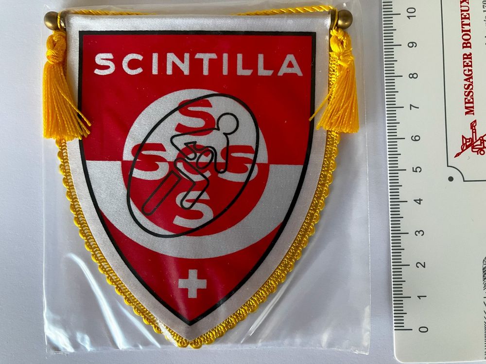 Fanion SC Fribourg - Drapeau De Club - Occasion - Original Emballage