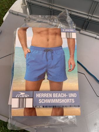 Herren Badeshorts Grösse S (44/46) - Neu & OVP