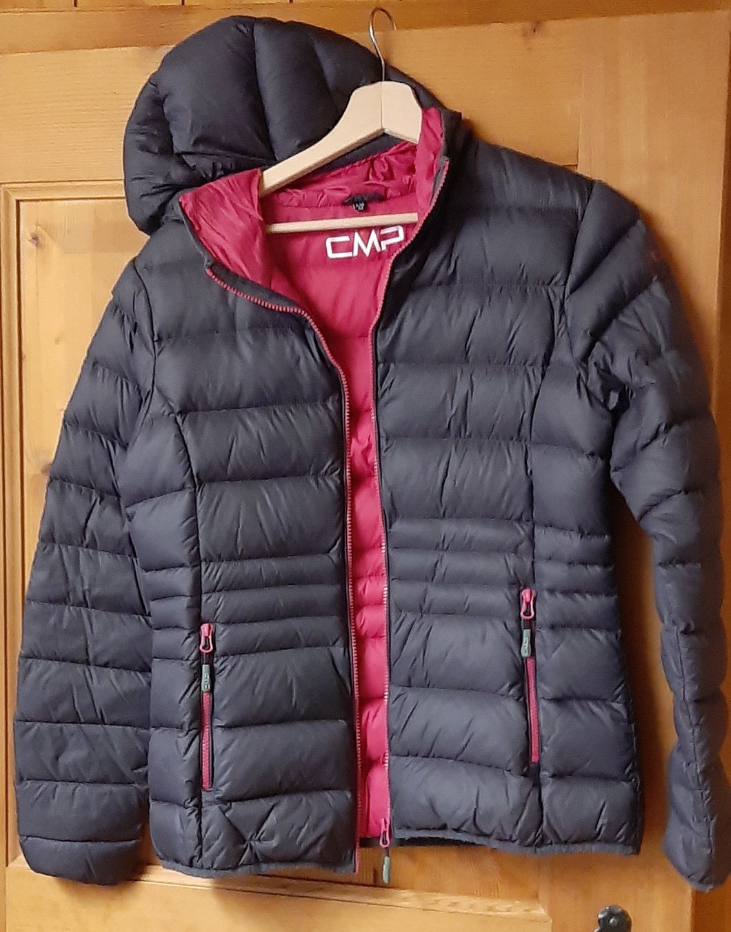 CMP Giacche: Daunenjacke von CMP Gr M – Usato da Intschi venduto da panixer16