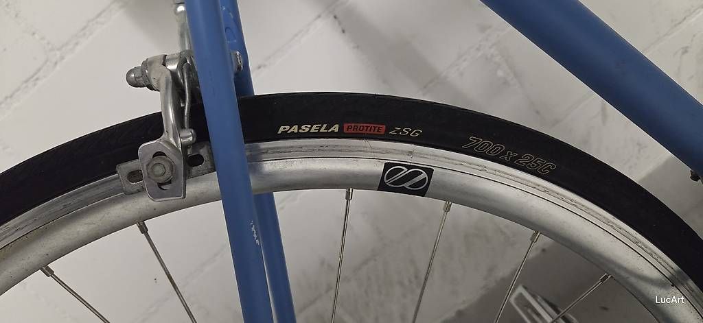 Campagnolo Biciclette: Vintage Rennrad modifiziert – Usato da Winterthur venduto da LucaRicardo 3