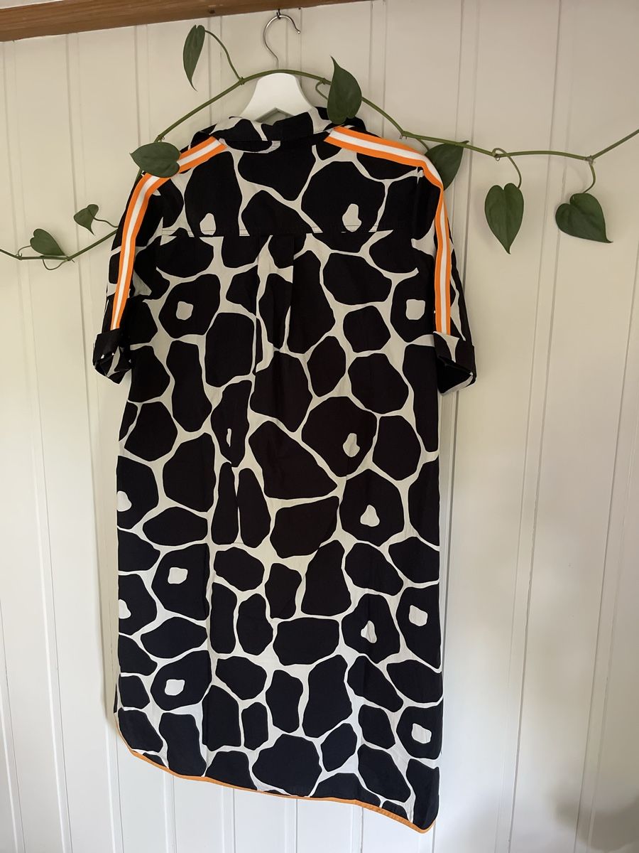 Vestiti: Chic Tuzzi Sommerkleid Giraffenmuster Gr. M  – Nuovo (secondo la descrizione) da Kölliken venduto da ErmelindaE 5