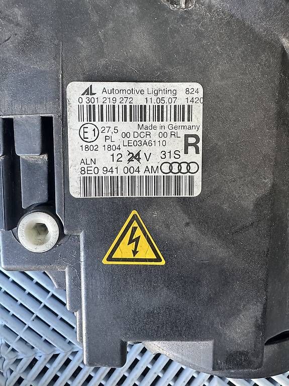 Audi Fari: Frontscheinwerfer Rechts Audi A4 – Usato da Neuenkirch venduto da TpSP2023 5
