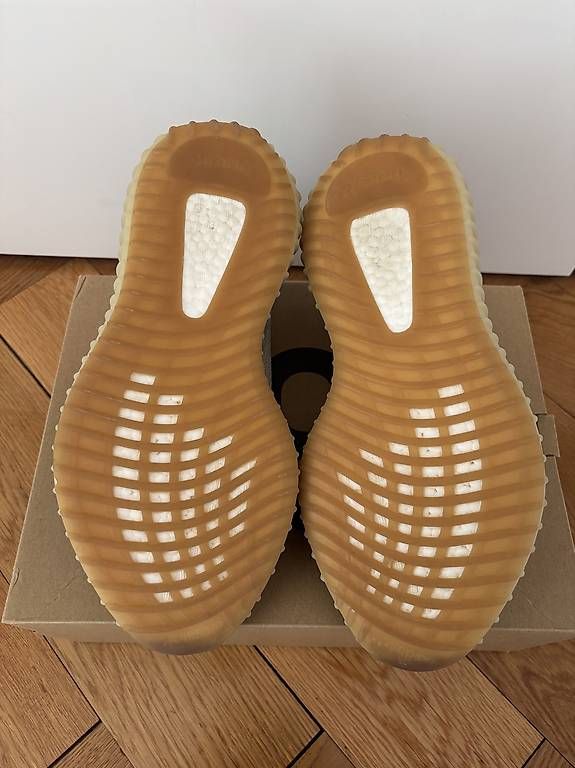 Adidas Scarpe da uomo: Yeezy Boost 350 V2 SESAME – Usato da Lausanne venduto da sam_v8xp 2