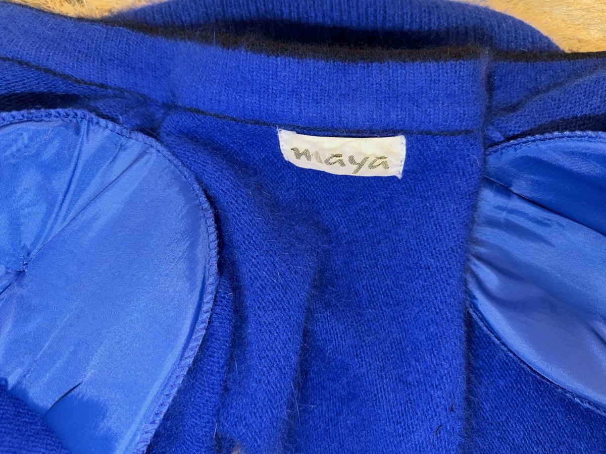 Giacche: Strickjacke Blau 80% Angora, Grösse M, Samtig-weich – Usato da Basel venduto da Ksjusha 3